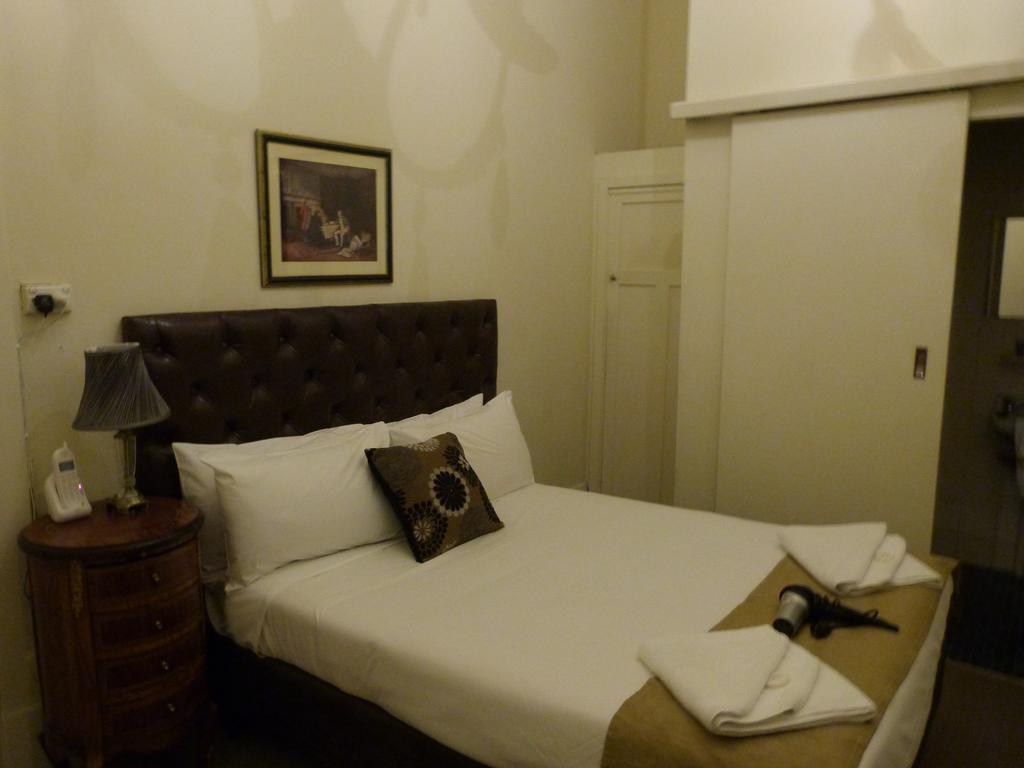 Ambassadors Hotel Adelaïde Extérieur photo